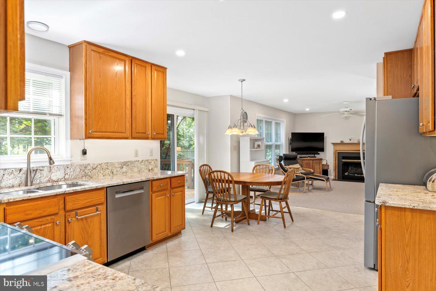 10 FRANTZ CT, FREDERICKSBURG, Virginia 22405, 5 Bedrooms Bedrooms, ,3 BathroomsBathrooms,Residential,For sale,10 FRANTZ CT,VAST2039886 MLS # VAST2039886