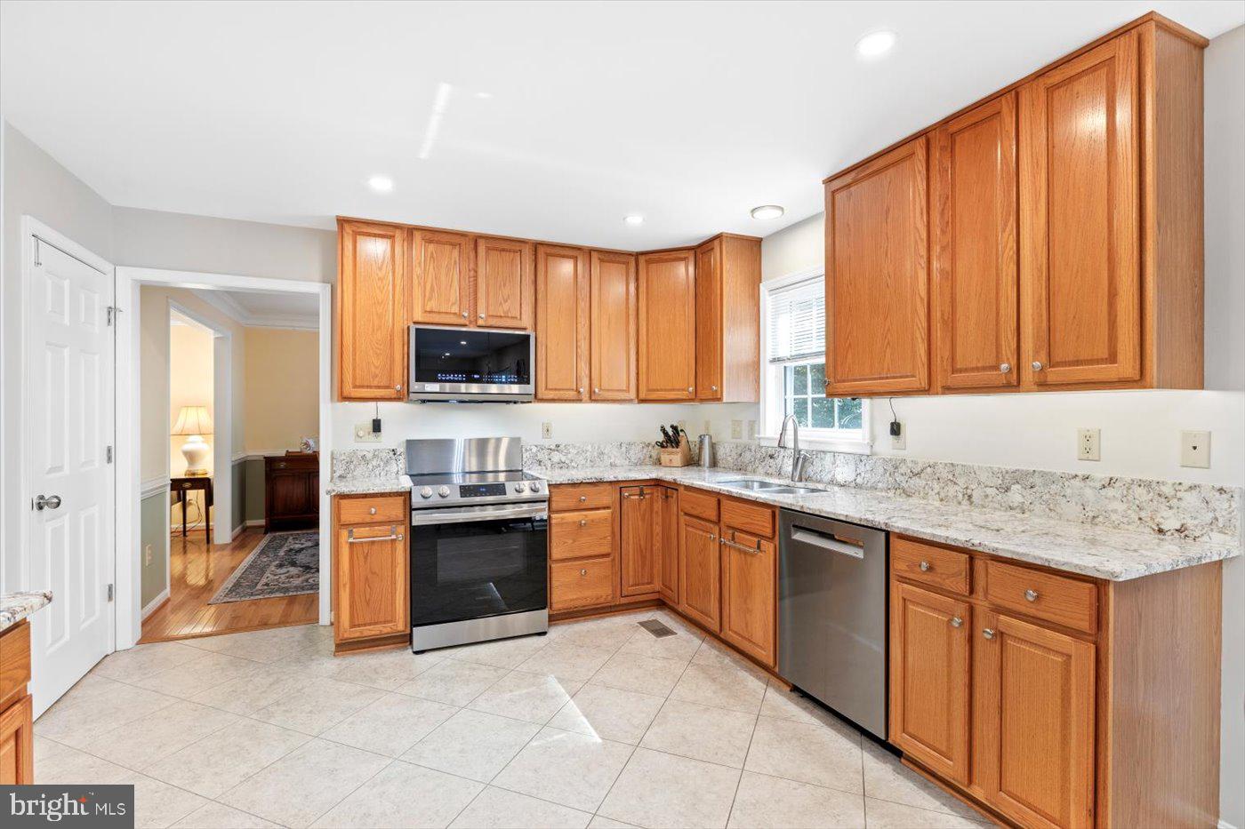 10 FRANTZ CT, FREDERICKSBURG, Virginia 22405, 5 Bedrooms Bedrooms, ,3 BathroomsBathrooms,Residential,For sale,10 FRANTZ CT,VAST2039886 MLS # VAST2039886