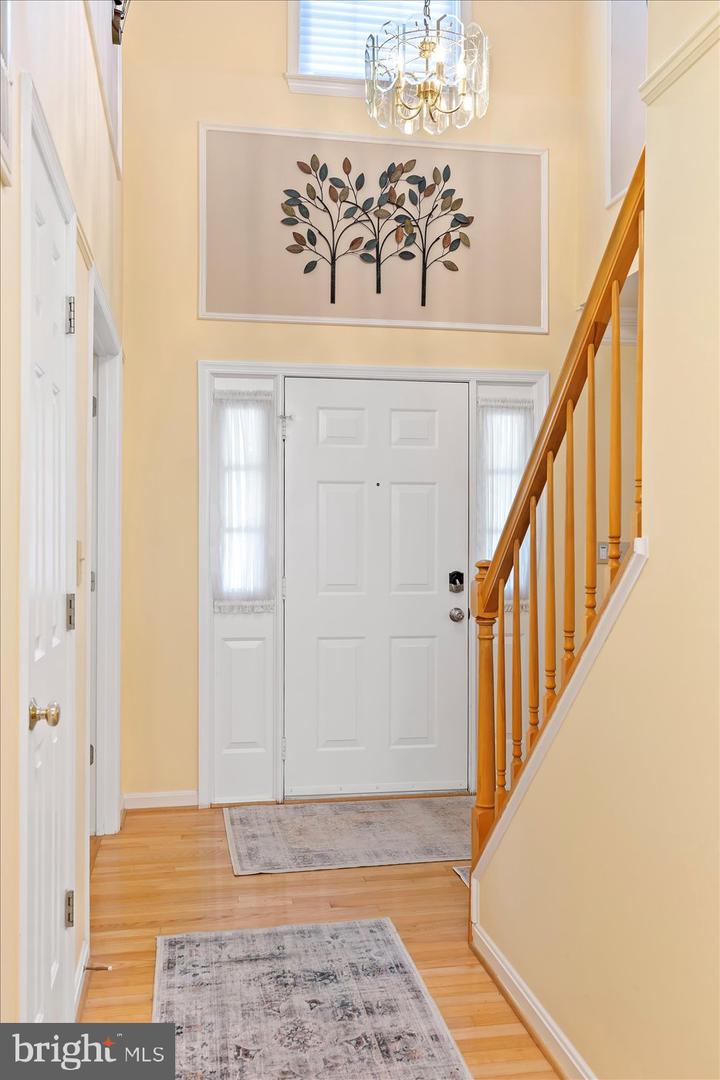 10 FRANTZ CT, FREDERICKSBURG, Virginia 22405, 5 Bedrooms Bedrooms, ,3 BathroomsBathrooms,Residential,For sale,10 FRANTZ CT,VAST2039886 MLS # VAST2039886
