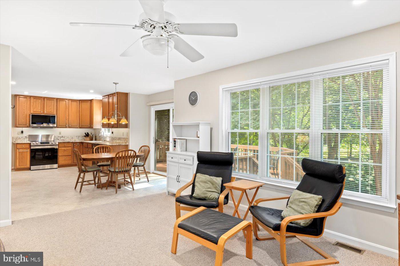 10 FRANTZ CT, FREDERICKSBURG, Virginia 22405, 5 Bedrooms Bedrooms, ,3 BathroomsBathrooms,Residential,For sale,10 FRANTZ CT,VAST2039886 MLS # VAST2039886