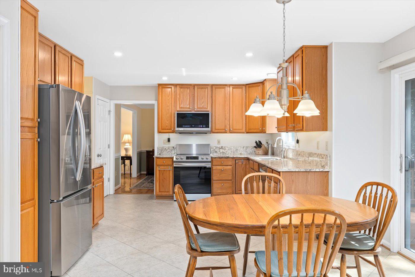 10 FRANTZ CT, FREDERICKSBURG, Virginia 22405, 5 Bedrooms Bedrooms, ,3 BathroomsBathrooms,Residential,For sale,10 FRANTZ CT,VAST2039886 MLS # VAST2039886