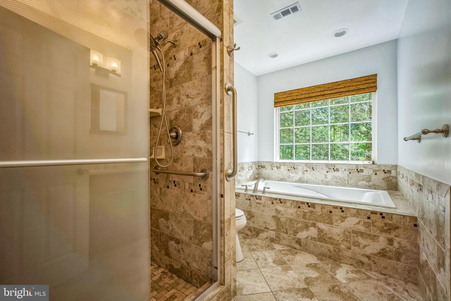 6600 RIDGEWAY DR, SPRINGFIELD, Virginia 22150, 3 Bedrooms Bedrooms, ,3 BathroomsBathrooms,Residential,For sale,6600 RIDGEWAY DR,VAFX2247710 MLS # VAFX2247710