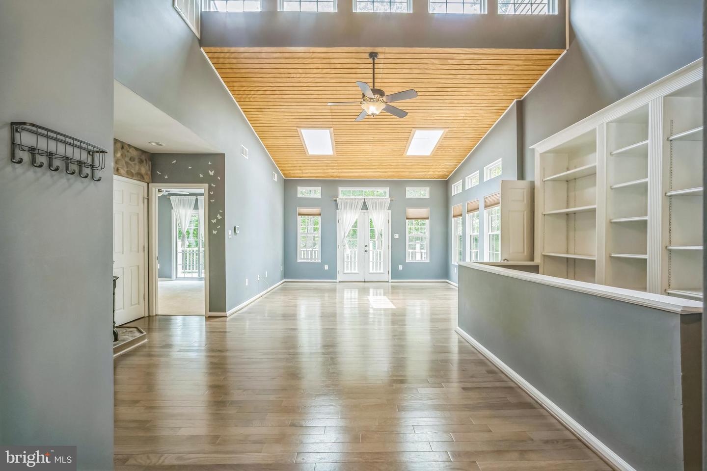 6600 RIDGEWAY DR, SPRINGFIELD, Virginia 22150, 3 Bedrooms Bedrooms, ,3 BathroomsBathrooms,Residential,For sale,6600 RIDGEWAY DR,VAFX2247710 MLS # VAFX2247710