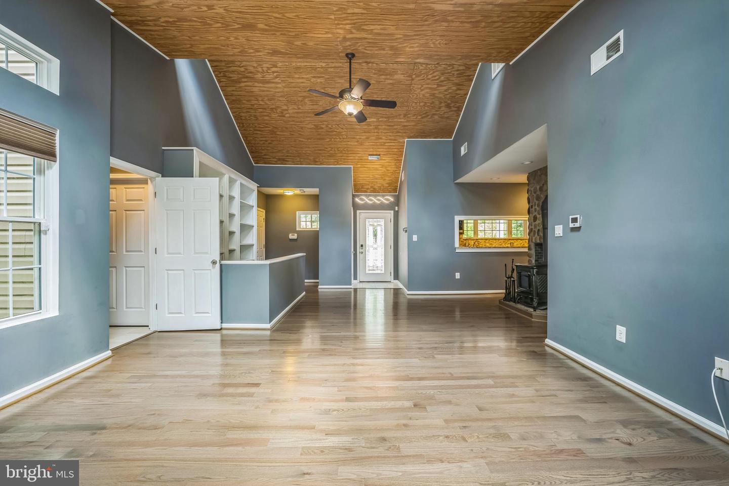 6600 RIDGEWAY DR, SPRINGFIELD, Virginia 22150, 3 Bedrooms Bedrooms, ,3 BathroomsBathrooms,Residential,For sale,6600 RIDGEWAY DR,VAFX2247710 MLS # VAFX2247710