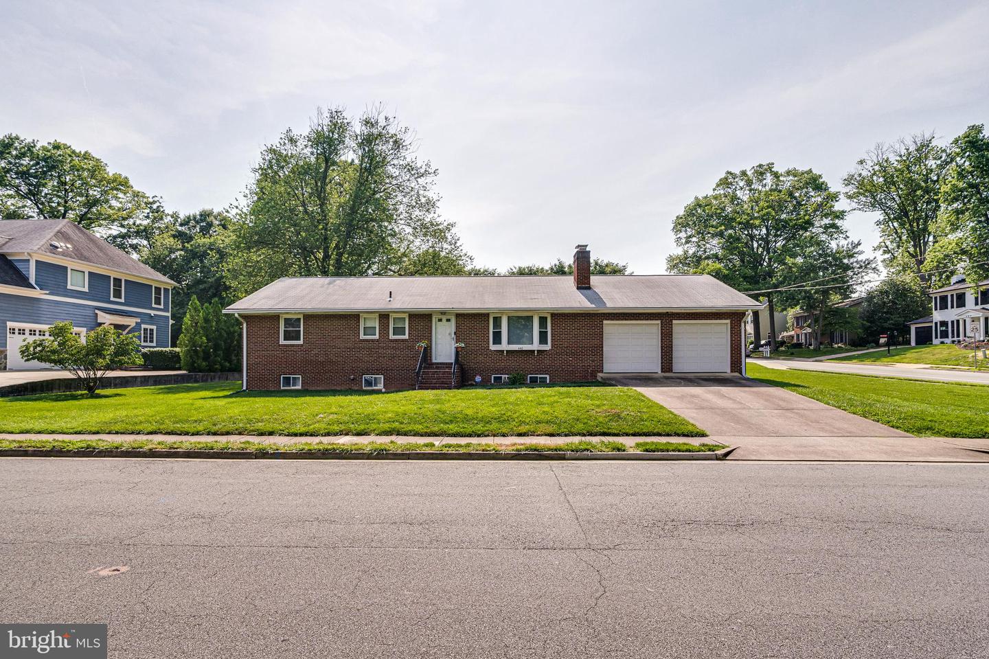 440 LEWIS ST NW, VIENNA, Virginia 22180, 5 Bedrooms Bedrooms, ,3 BathroomsBathrooms,Residential,For sale,440 LEWIS ST NW,VAFX2247656 MLS # VAFX2247656