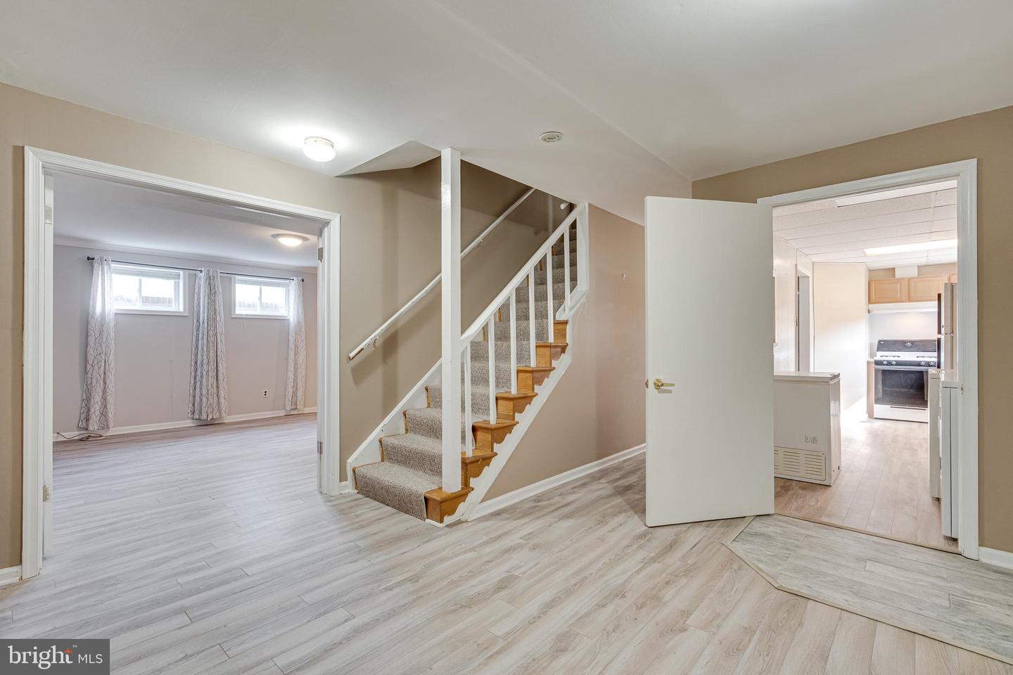 440 LEWIS ST NW, VIENNA, Virginia 22180, 5 Bedrooms Bedrooms, ,3 BathroomsBathrooms,Residential,For sale,440 LEWIS ST NW,VAFX2247656 MLS # VAFX2247656