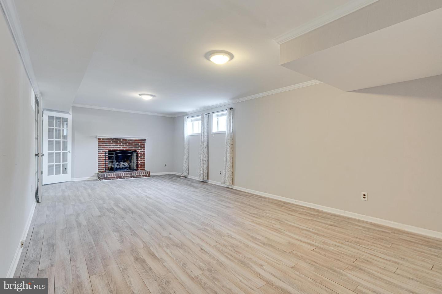440 LEWIS ST NW, VIENNA, Virginia 22180, 5 Bedrooms Bedrooms, ,3 BathroomsBathrooms,Residential,For sale,440 LEWIS ST NW,VAFX2247656 MLS # VAFX2247656