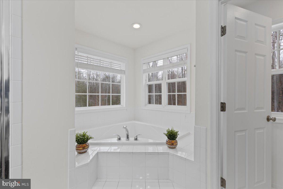 30 SOUTHERN VIEW DR, STAFFORD, Virginia 22554, 7 Bedrooms Bedrooms, ,3 BathroomsBathrooms,Residential,For sale,30 SOUTHERN VIEW DR,VAST2039878 MLS # VAST2039878