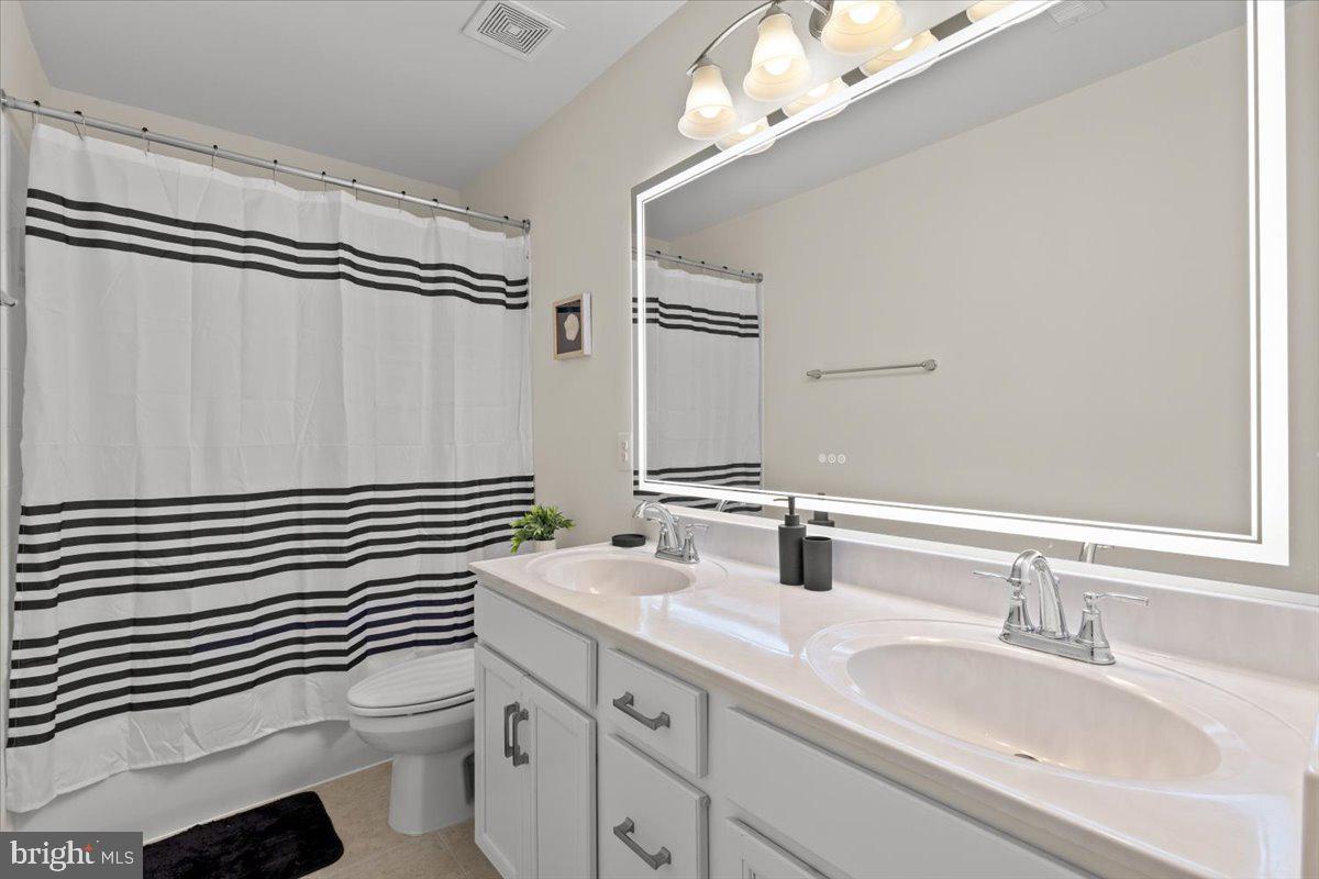 30 SOUTHERN VIEW DR, STAFFORD, Virginia 22554, 7 Bedrooms Bedrooms, ,3 BathroomsBathrooms,Residential,For sale,30 SOUTHERN VIEW DR,VAST2039878 MLS # VAST2039878