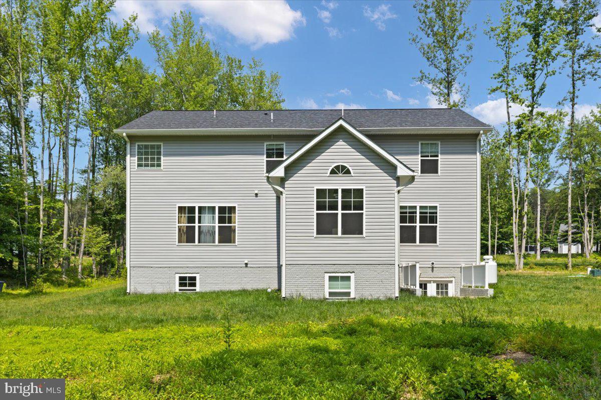 30 SOUTHERN VIEW DR, STAFFORD, Virginia 22554, 7 Bedrooms Bedrooms, ,3 BathroomsBathrooms,Residential,For sale,30 SOUTHERN VIEW DR,VAST2039878 MLS # VAST2039878