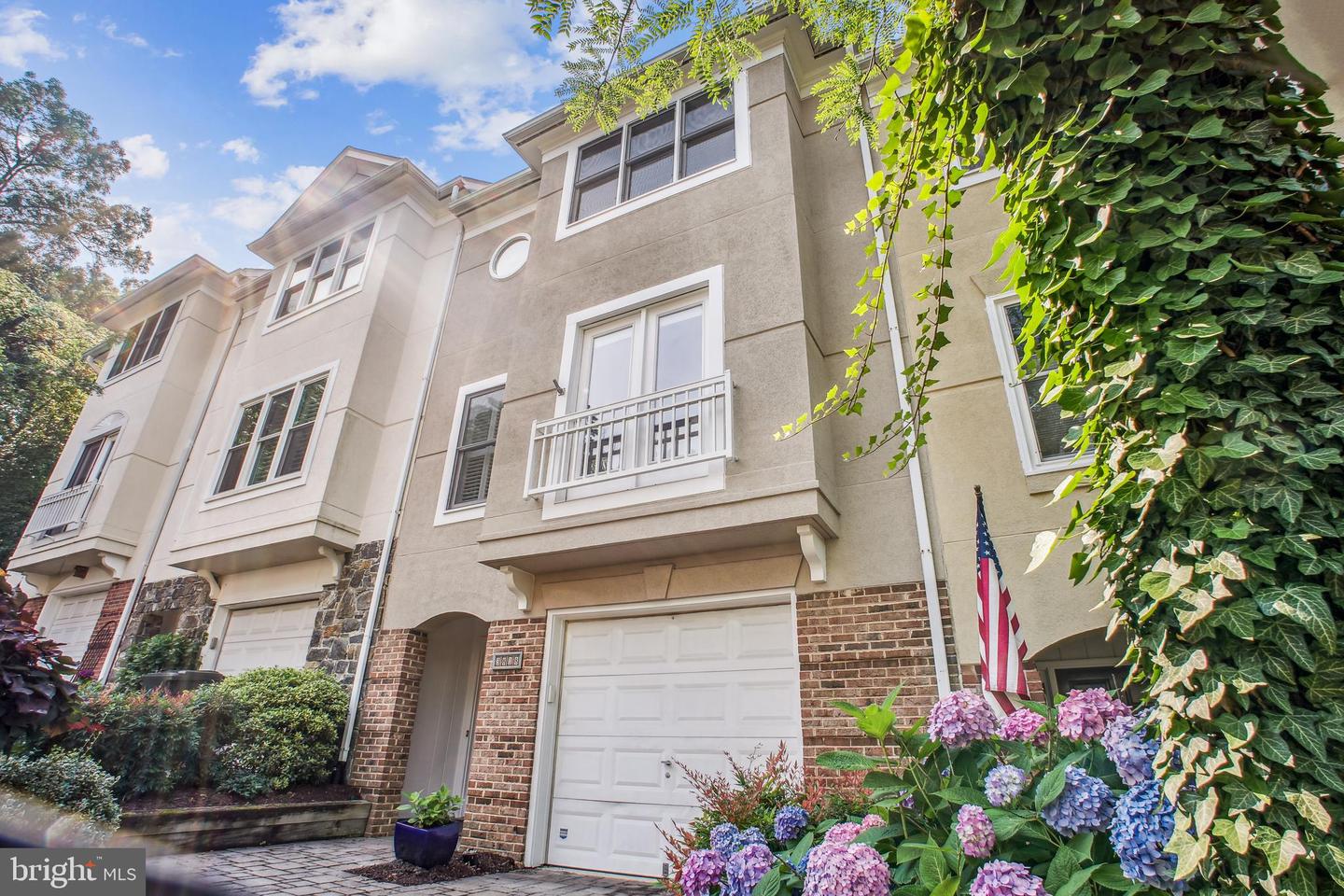 3818 WHITE POST CT, ALEXANDRIA, Virginia 22304, 3 Bedrooms Bedrooms, ,3 BathroomsBathrooms,Residential,For sale,3818 WHITE POST CT,VAAX2046562 MLS # VAAX2046562