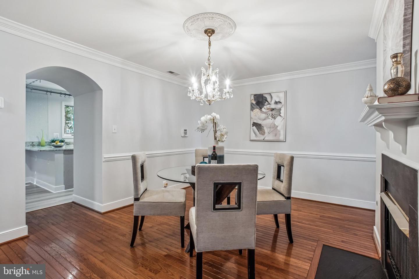 3818 WHITE POST CT, ALEXANDRIA, Virginia 22304, 3 Bedrooms Bedrooms, ,3 BathroomsBathrooms,Residential,For sale,3818 WHITE POST CT,VAAX2046562 MLS # VAAX2046562
