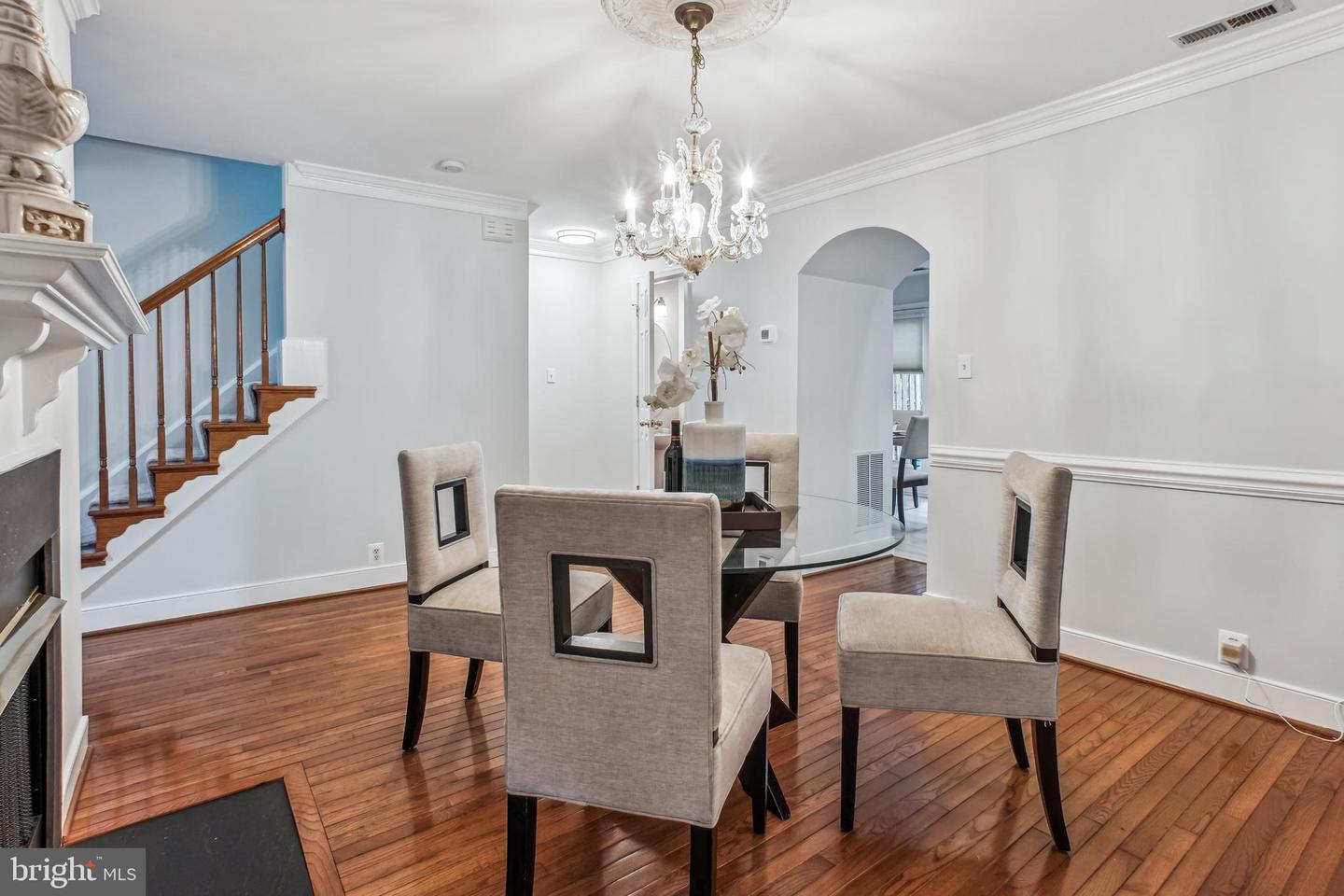 3818 WHITE POST CT, ALEXANDRIA, Virginia 22304, 3 Bedrooms Bedrooms, ,3 BathroomsBathrooms,Residential,For sale,3818 WHITE POST CT,VAAX2046562 MLS # VAAX2046562
