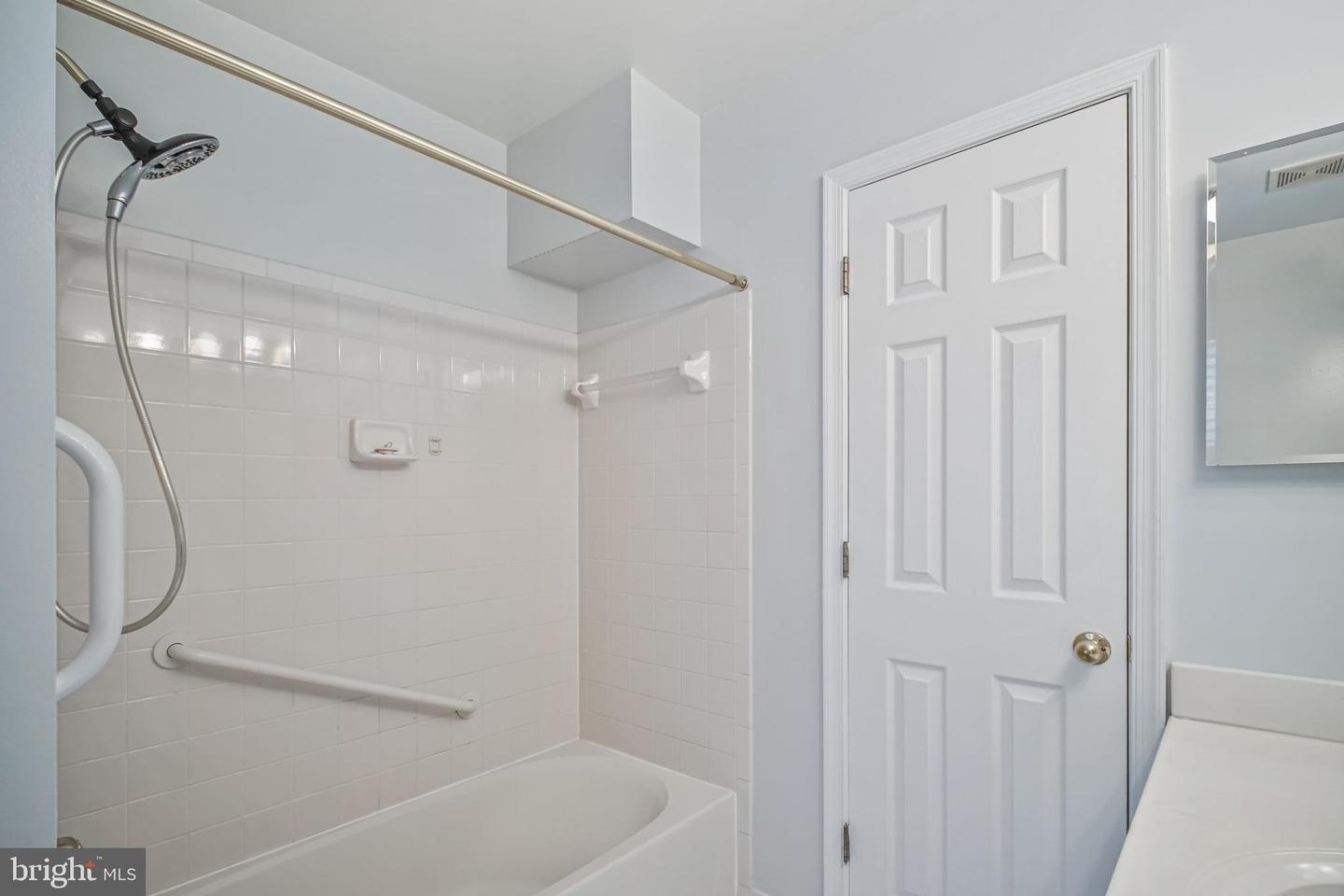 3818 WHITE POST CT, ALEXANDRIA, Virginia 22304, 3 Bedrooms Bedrooms, ,3 BathroomsBathrooms,Residential,For sale,3818 WHITE POST CT,VAAX2046562 MLS # VAAX2046562