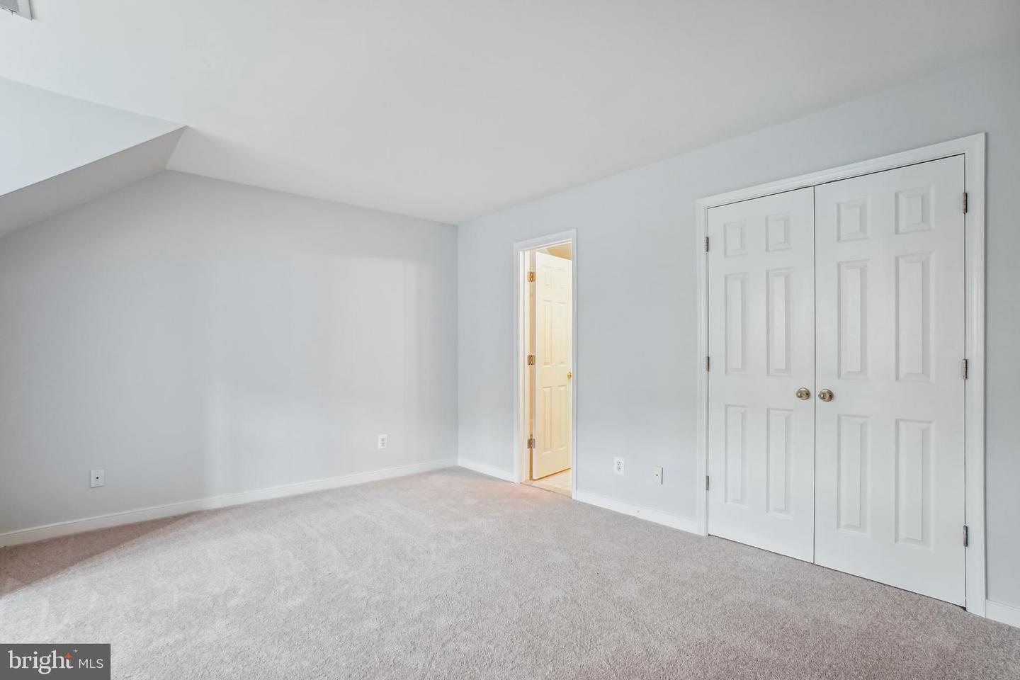3818 WHITE POST CT, ALEXANDRIA, Virginia 22304, 3 Bedrooms Bedrooms, ,3 BathroomsBathrooms,Residential,For sale,3818 WHITE POST CT,VAAX2046562 MLS # VAAX2046562