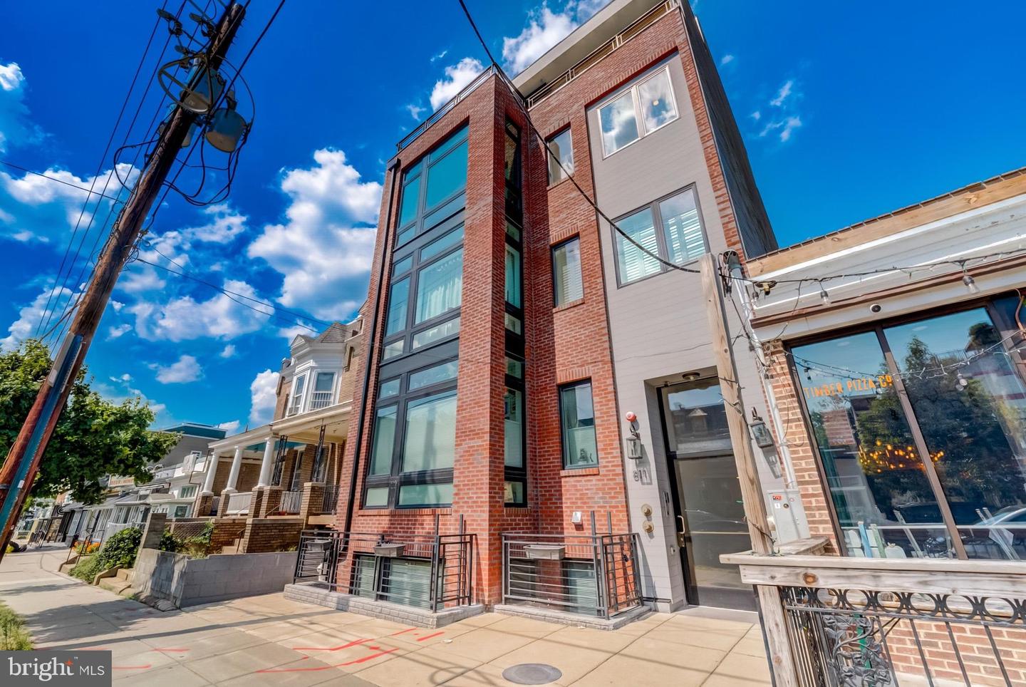 811 UPSHUR ST NW #7, WASHINGTON, District Of Columbia 20011, 2 Bedrooms Bedrooms, ,2 BathroomsBathrooms,Residential,For sale,811 UPSHUR ST NW #7,DCDC2205962 MLS # DCDC2205962