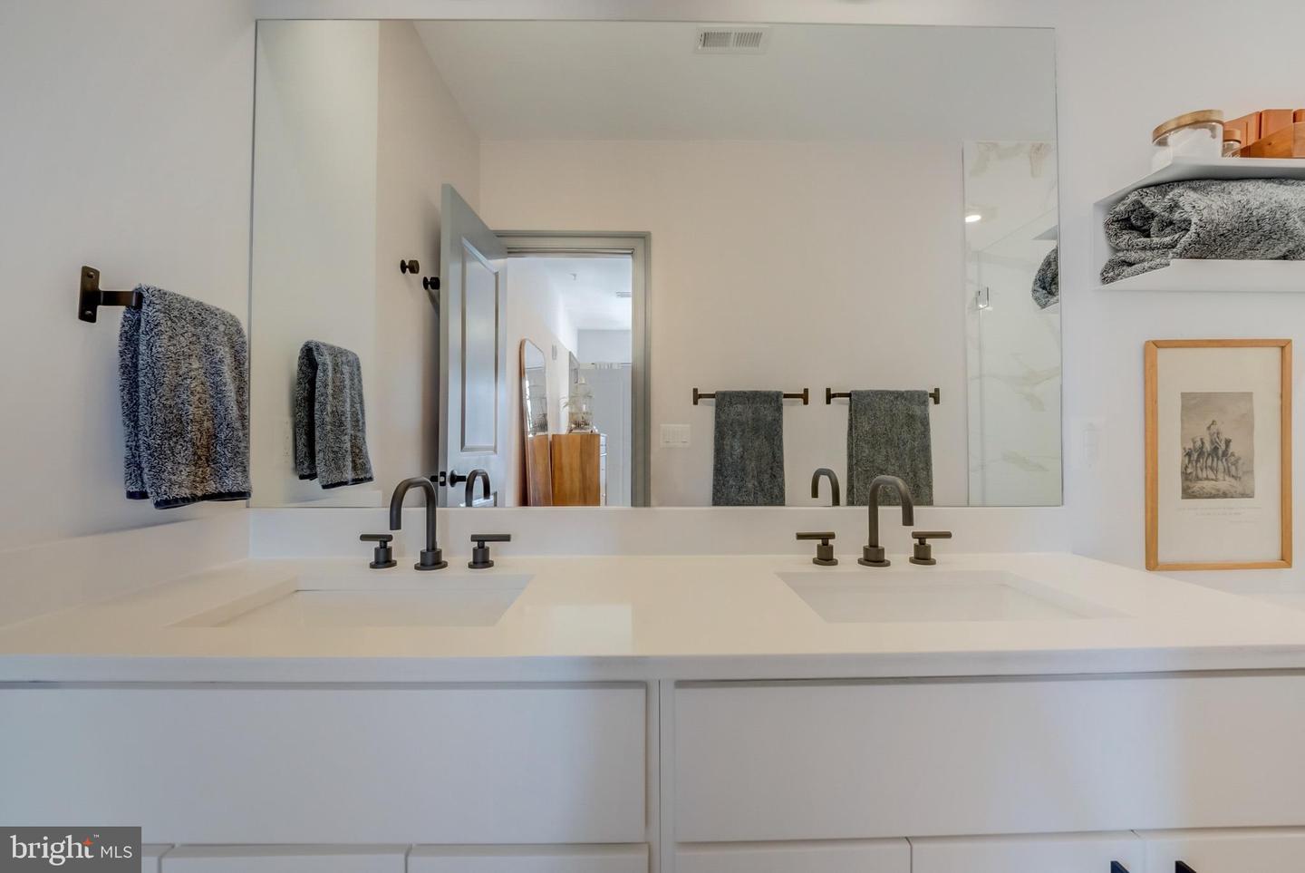 811 UPSHUR ST NW #7, WASHINGTON, District Of Columbia 20011, 2 Bedrooms Bedrooms, ,2 BathroomsBathrooms,Residential,For sale,811 UPSHUR ST NW #7,DCDC2205962 MLS # DCDC2205962