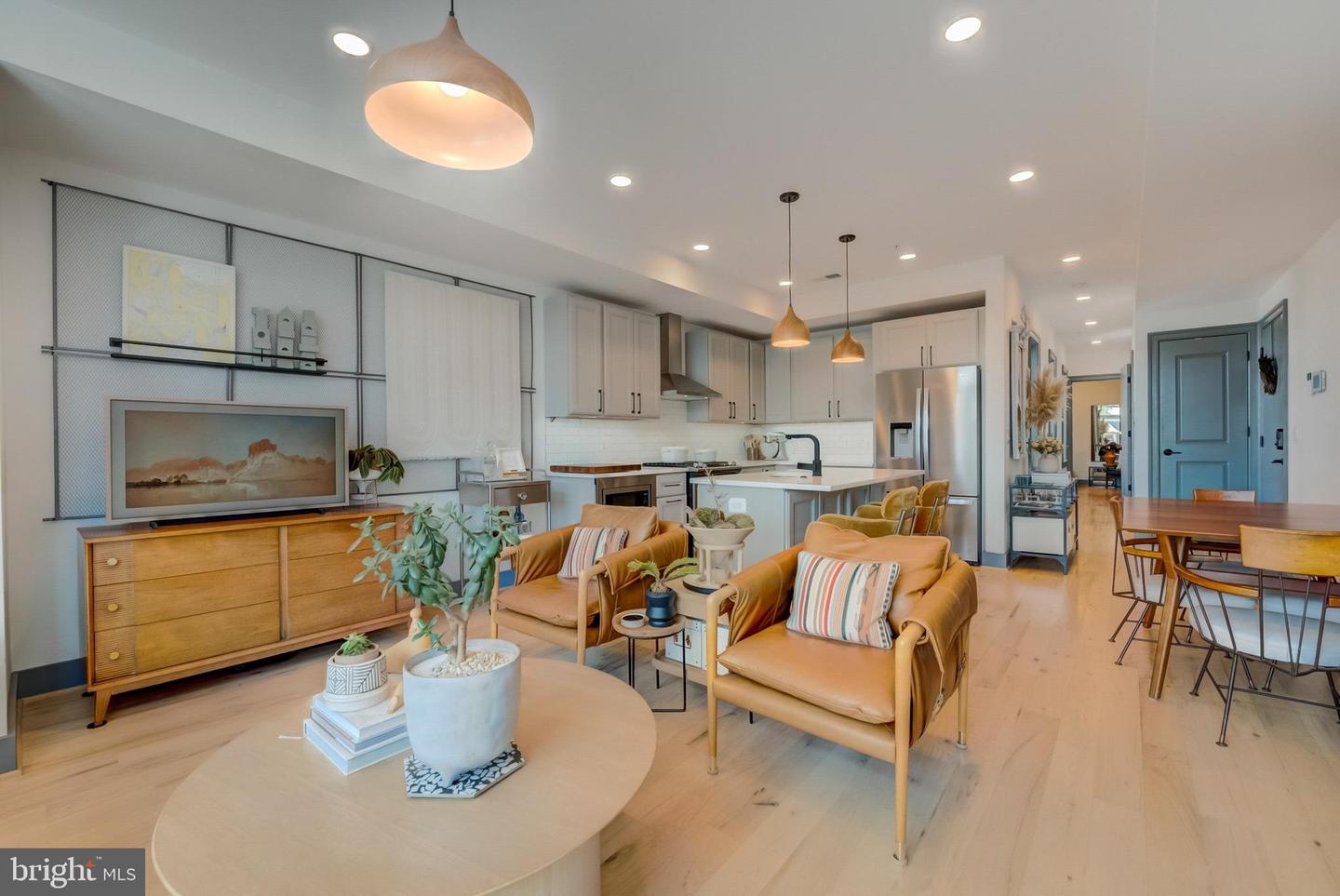 811 UPSHUR ST NW #7, WASHINGTON, District Of Columbia 20011, 2 Bedrooms Bedrooms, ,2 BathroomsBathrooms,Residential,For sale,811 UPSHUR ST NW #7,DCDC2205962 MLS # DCDC2205962