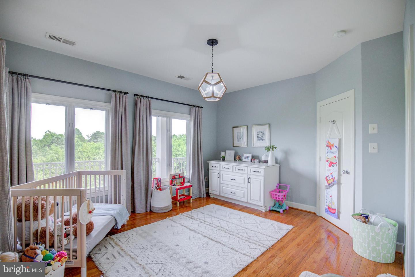 22966 LOIS, BRAMBLETON, Virginia 20148, 5 Bedrooms Bedrooms, ,4 BathroomsBathrooms,Residential,For sale,22966 LOIS,VALO2099658 MLS # VALO2099658