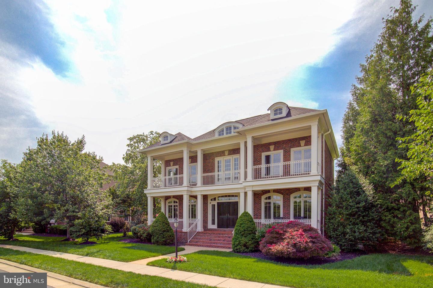 22966 LOIS, BRAMBLETON, Virginia 20148, 5 Bedrooms Bedrooms, ,4 BathroomsBathrooms,Residential,For sale,22966 LOIS,VALO2099658 MLS # VALO2099658