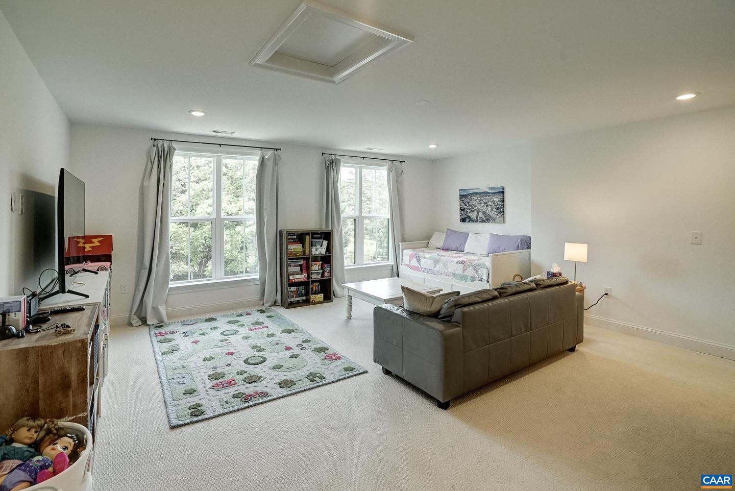 3439 ROWCROSS ST, CROZET, Virginia 22932, 5 Bedrooms Bedrooms, ,5 BathroomsBathrooms,Residential,For sale,3439 ROWCROSS ST,665754 MLS # 665754
