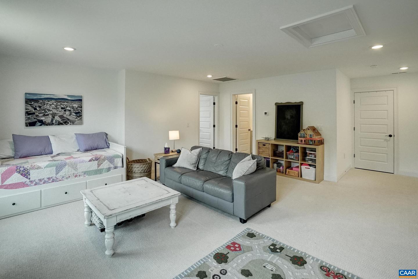 3439 ROWCROSS ST, CROZET, Virginia 22932, 5 Bedrooms Bedrooms, ,5 BathroomsBathrooms,Residential,For sale,3439 ROWCROSS ST,665754 MLS # 665754