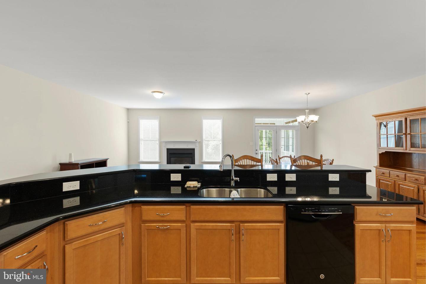 114 HARVEST RIDGE DR, WINCHESTER, Virginia 22601, 3 Bedrooms Bedrooms, ,3 BathroomsBathrooms,Residential,For sale,114 HARVEST RIDGE DR,VAFV2034938 MLS # VAFV2034938