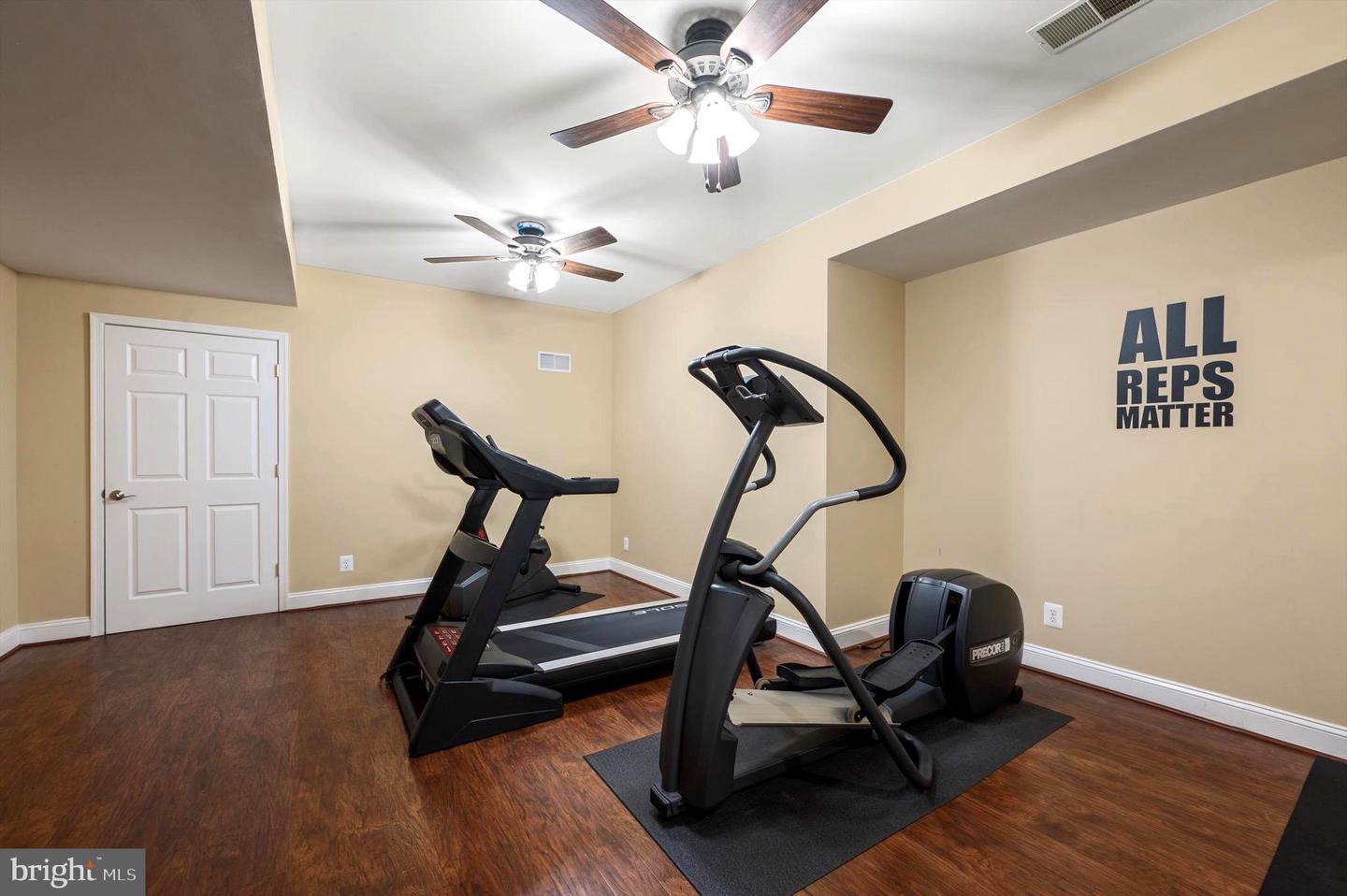 20899 MCINTOSH PL, LEESBURG, Virginia 20175, 5 Bedrooms Bedrooms, ,4 BathroomsBathrooms,Residential,For sale,20899 MCINTOSH PL,VALO2099664 MLS # VALO2099664