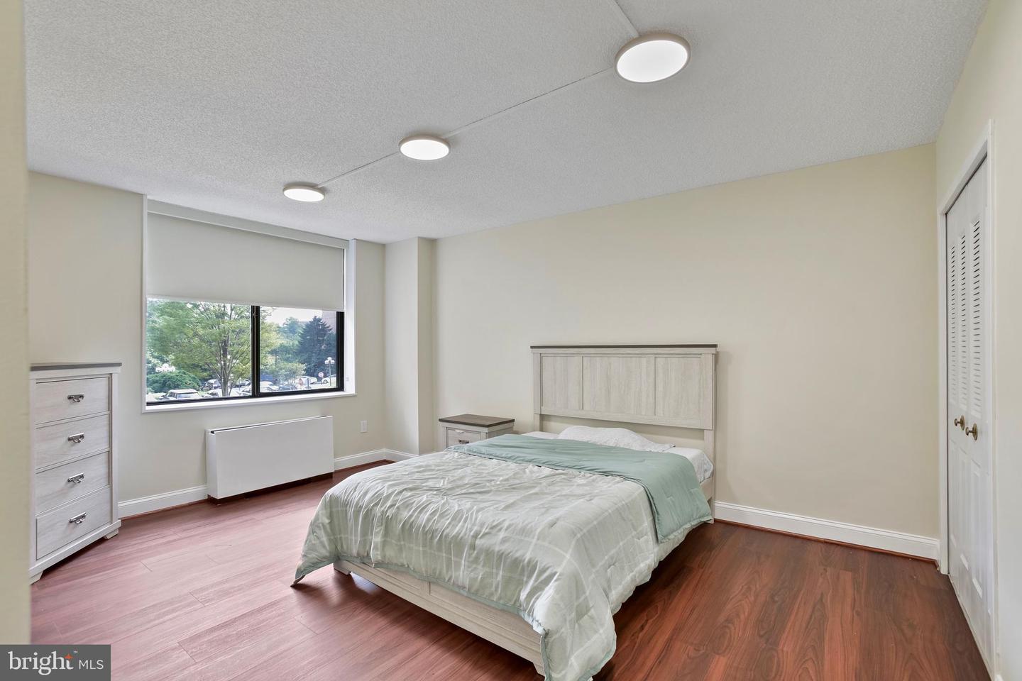 3701 S GEORGE MASON DR #205N, FALLS CHURCH, Virginia 22041, 3 Bedrooms Bedrooms, ,2 BathroomsBathrooms,Residential,For sale,3701 S GEORGE MASON DR #205N,VAFX2247682 MLS # VAFX2247682