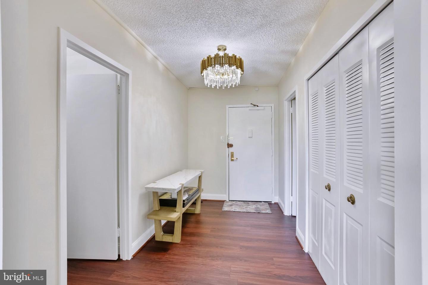 3701 S GEORGE MASON DR #205N, FALLS CHURCH, Virginia 22041, 3 Bedrooms Bedrooms, ,2 BathroomsBathrooms,Residential,For sale,3701 S GEORGE MASON DR #205N,VAFX2247682 MLS # VAFX2247682