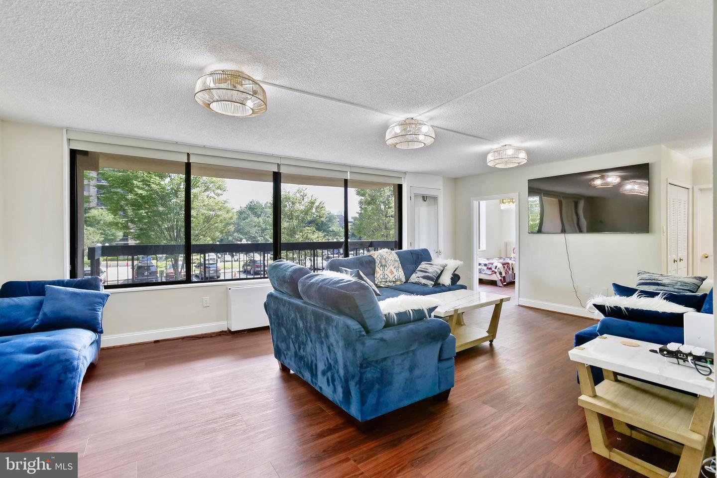 3701 S GEORGE MASON DR #205N, FALLS CHURCH, Virginia 22041, 3 Bedrooms Bedrooms, ,2 BathroomsBathrooms,Residential,For sale,3701 S GEORGE MASON DR #205N,VAFX2247682 MLS # VAFX2247682