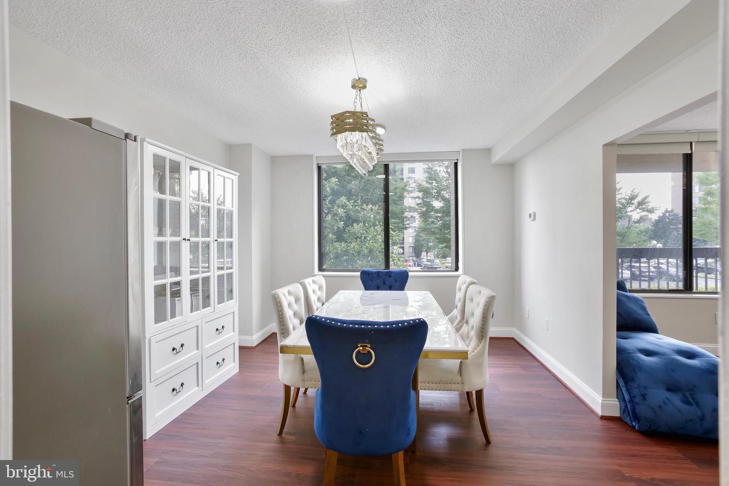 3701 S GEORGE MASON DR #205N, FALLS CHURCH, Virginia 22041, 3 Bedrooms Bedrooms, ,2 BathroomsBathrooms,Residential,For sale,3701 S GEORGE MASON DR #205N,VAFX2247682 MLS # VAFX2247682