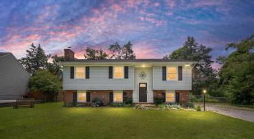 9 WICKHAM CT, FREDERICKSBURG, Virginia 22405, 4 Bedrooms Bedrooms, ,2 BathroomsBathrooms,Residential,For sale,9 WICKHAM CT,VAST2039888 MLS # VAST2039888