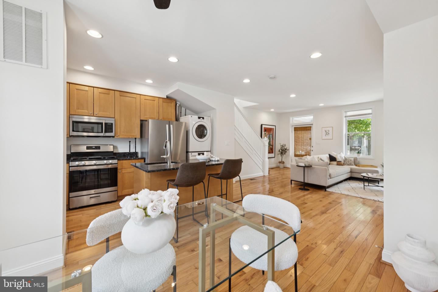643 KEEFER PL NW, WASHINGTON, District Of Columbia 20010, 4 Bedrooms Bedrooms, ,3 BathroomsBathrooms,Residential,For sale,643 KEEFER PL NW,DCDC2205970 MLS # DCDC2205970