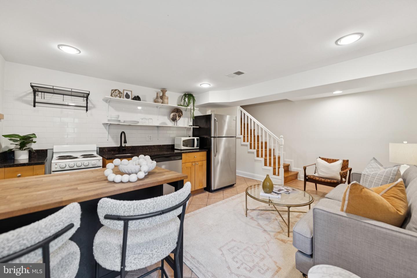 643 KEEFER PL NW, WASHINGTON, District Of Columbia 20010, 4 Bedrooms Bedrooms, ,3 BathroomsBathrooms,Residential,For sale,643 KEEFER PL NW,DCDC2205970 MLS # DCDC2205970