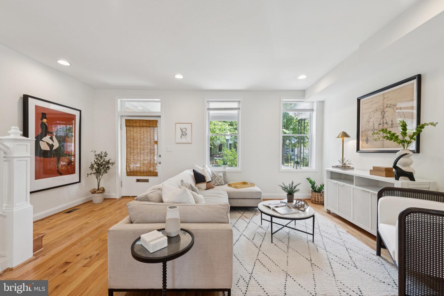 643 KEEFER PL NW, WASHINGTON, District Of Columbia 20010, 4 Bedrooms Bedrooms, ,3 BathroomsBathrooms,Residential,For sale,643 KEEFER PL NW,DCDC2205970 MLS # DCDC2205970