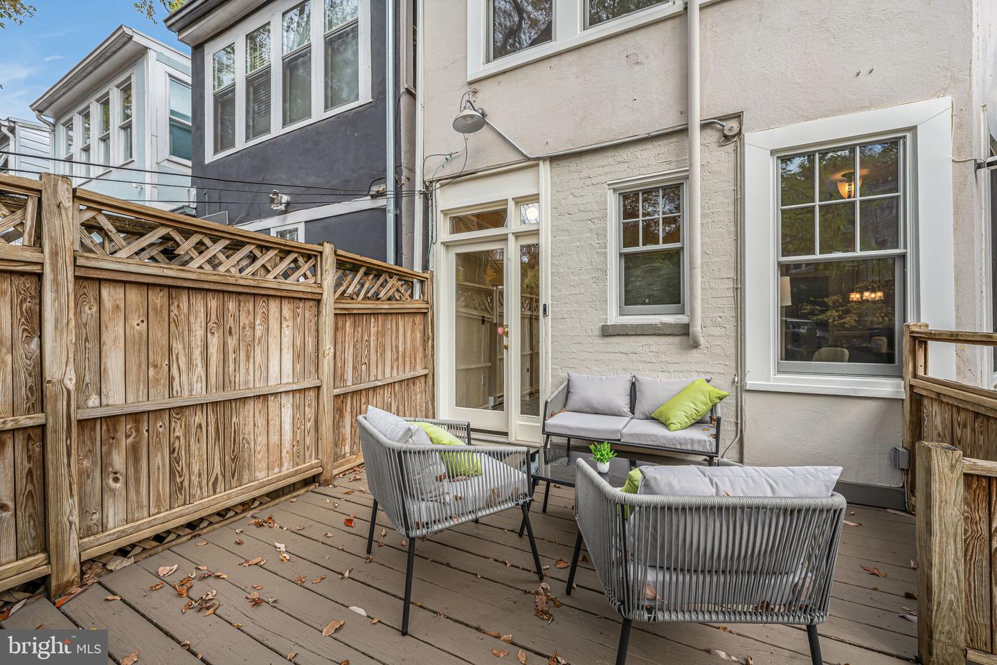 2202 CATHEDRAL AVE NW, WASHINGTON, District Of Columbia 20008, 4 Bedrooms Bedrooms, ,3 BathroomsBathrooms,Residential,For sale,2202 CATHEDRAL AVE NW,DCDC2205980 MLS # DCDC2205980