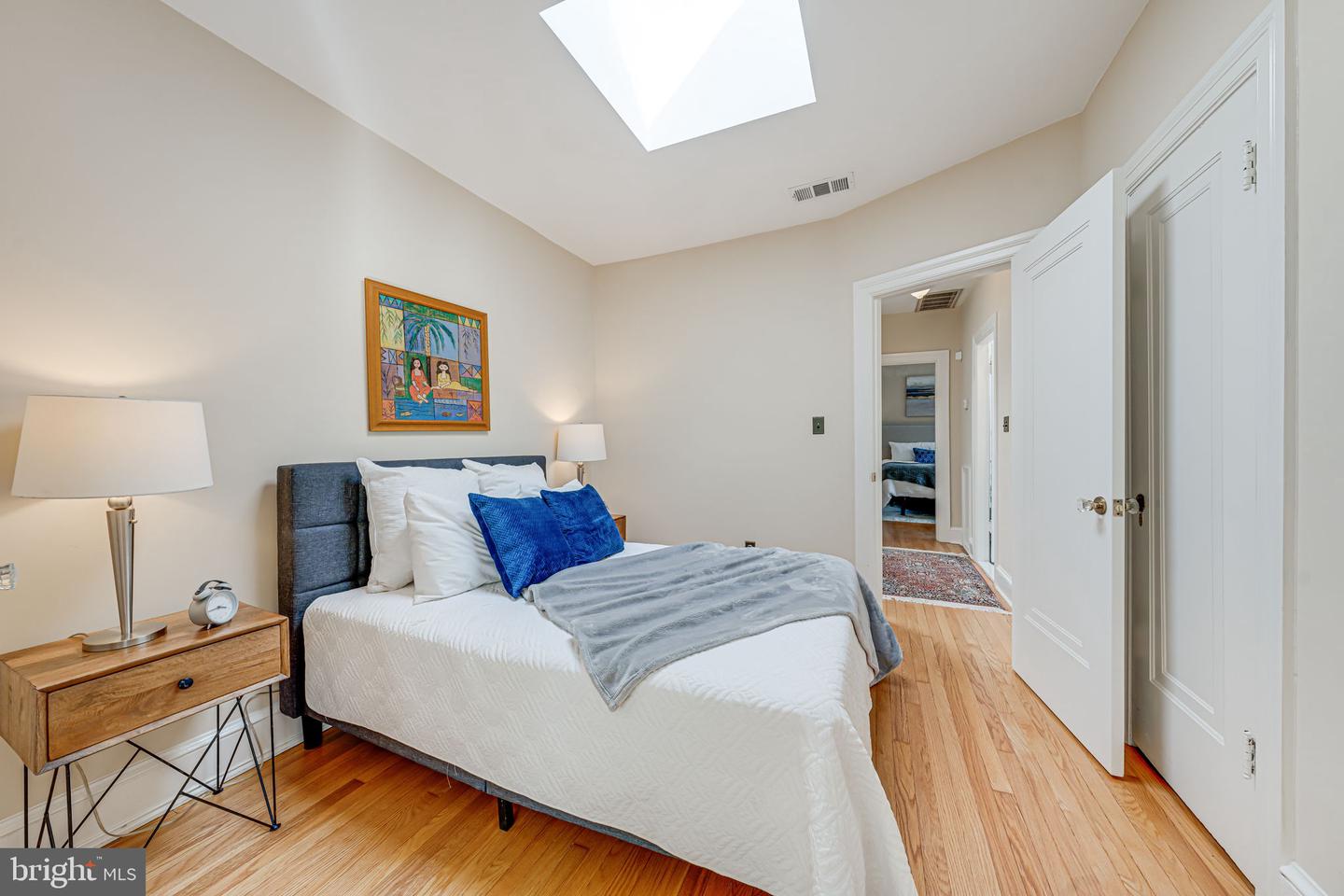 2202 CATHEDRAL AVE NW, WASHINGTON, District Of Columbia 20008, 4 Bedrooms Bedrooms, ,3 BathroomsBathrooms,Residential,For sale,2202 CATHEDRAL AVE NW,DCDC2205980 MLS # DCDC2205980