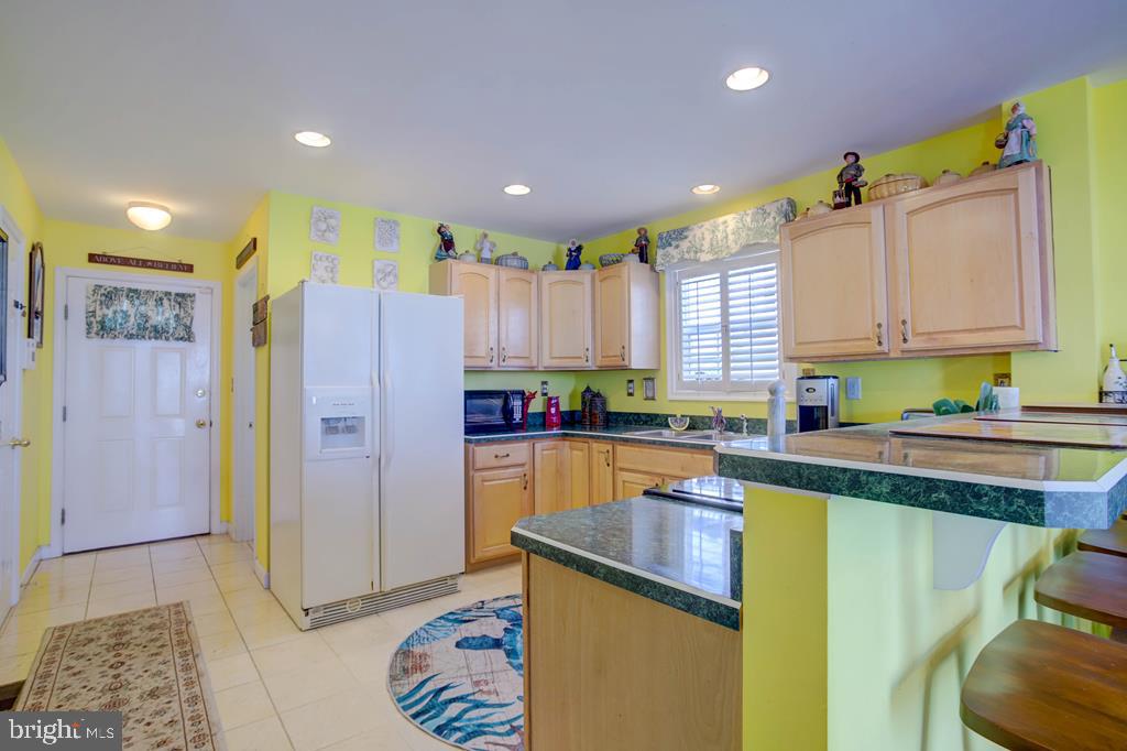 6180 MARSH ISLAND DR, CHINCOTEAGUE ISLAND, Virginia 23336, 3 Bedrooms Bedrooms, ,3 BathroomsBathrooms,Residential,For sale,6180 MARSH ISLAND DR,VAAC2001934 MLS # VAAC2001934