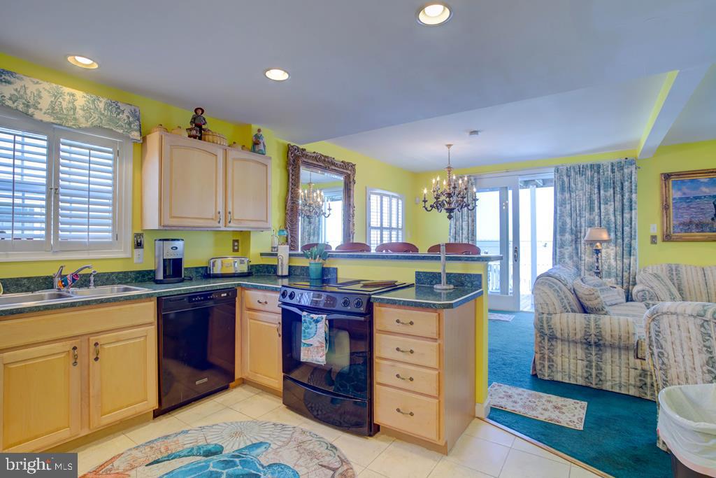 6180 MARSH ISLAND DR, CHINCOTEAGUE ISLAND, Virginia 23336, 3 Bedrooms Bedrooms, ,3 BathroomsBathrooms,Residential,For sale,6180 MARSH ISLAND DR,VAAC2001934 MLS # VAAC2001934