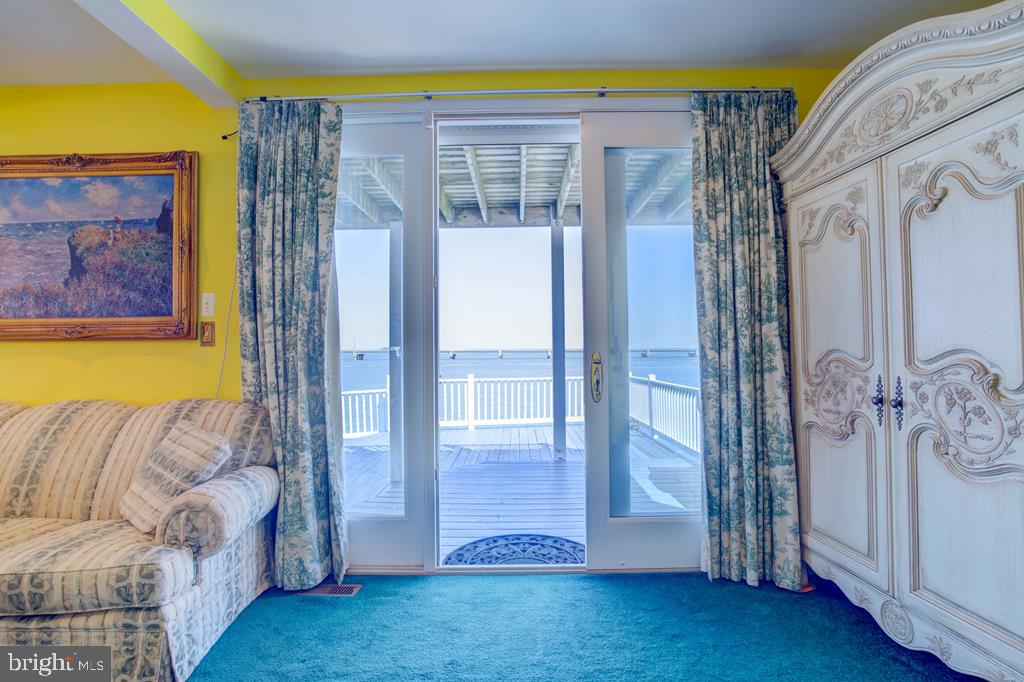 6180 MARSH ISLAND DR, CHINCOTEAGUE ISLAND, Virginia 23336, 3 Bedrooms Bedrooms, ,3 BathroomsBathrooms,Residential,For sale,6180 MARSH ISLAND DR,VAAC2001934 MLS # VAAC2001934