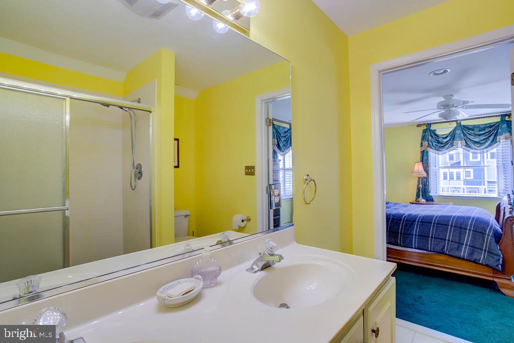 6180 MARSH ISLAND DR, CHINCOTEAGUE ISLAND, Virginia 23336, 3 Bedrooms Bedrooms, ,3 BathroomsBathrooms,Residential,For sale,6180 MARSH ISLAND DR,VAAC2001934 MLS # VAAC2001934