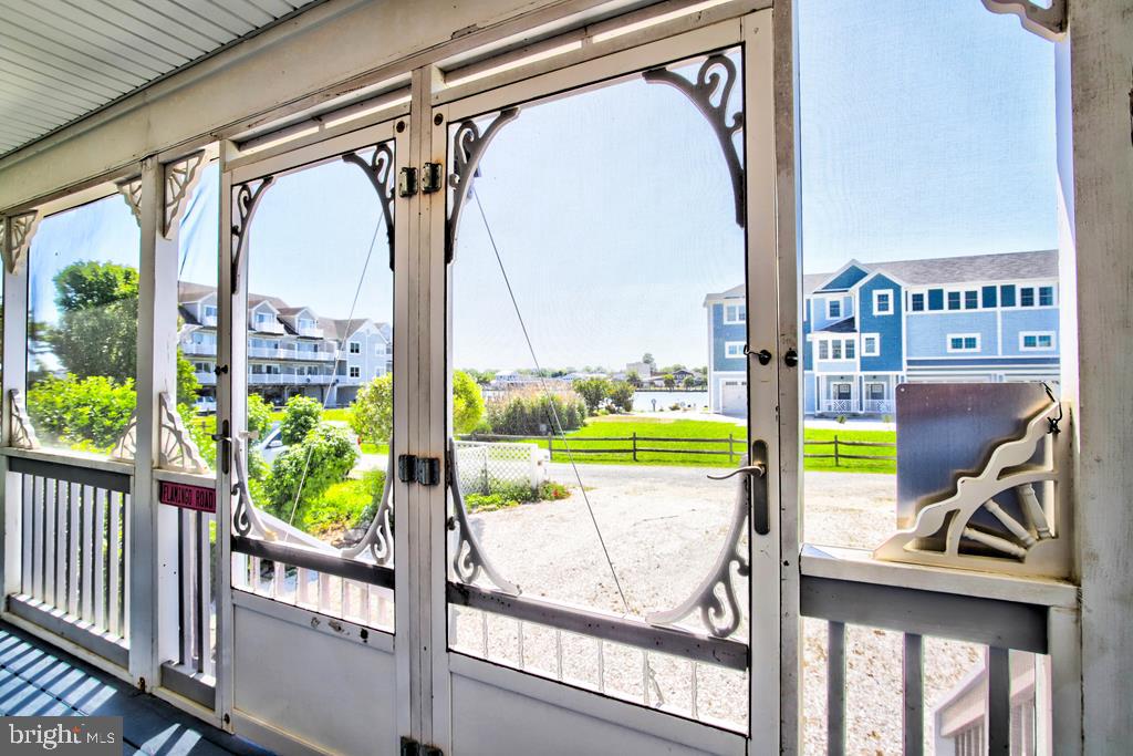 6180 MARSH ISLAND DR, CHINCOTEAGUE ISLAND, Virginia 23336, 3 Bedrooms Bedrooms, ,3 BathroomsBathrooms,Residential,For sale,6180 MARSH ISLAND DR,VAAC2001934 MLS # VAAC2001934