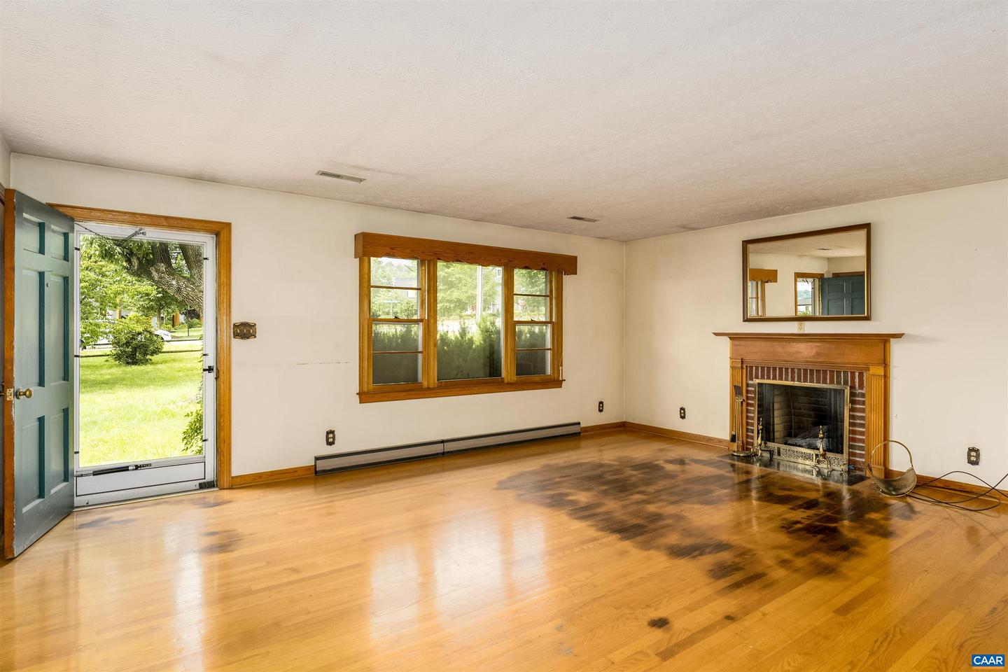 1160 PEN PARK LN, CHARLOTTESVILLE, Virginia 22901, 2 Bedrooms Bedrooms, ,2 BathroomsBathrooms,Residential,For sale,1160 PEN PARK LN,665765 MLS # 665765