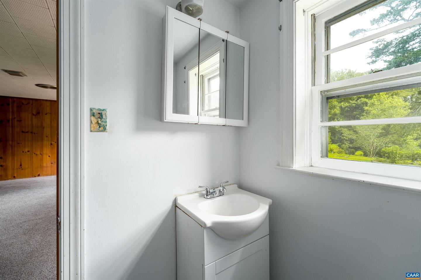 1160 PEN PARK LN, CHARLOTTESVILLE, Virginia 22901, 2 Bedrooms Bedrooms, ,2 BathroomsBathrooms,Residential,For sale,1160 PEN PARK LN,665765 MLS # 665765