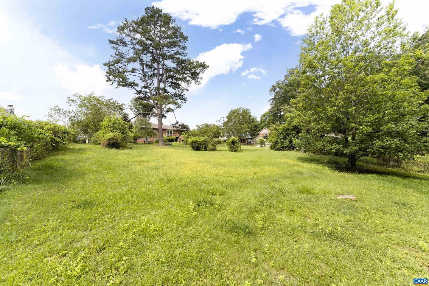 1160 PEN PARK LN, CHARLOTTESVILLE, Virginia 22901, 2 Bedrooms Bedrooms, ,2 BathroomsBathrooms,Residential,For sale,1160 PEN PARK LN,665765 MLS # 665765