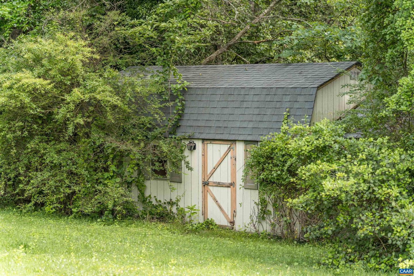 1160 PEN PARK LN, CHARLOTTESVILLE, Virginia 22901, 2 Bedrooms Bedrooms, ,2 BathroomsBathrooms,Residential,For sale,1160 PEN PARK LN,665765 MLS # 665765