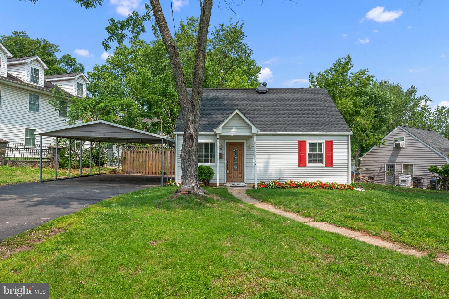 296 MANASSAS DR, MANASSAS PARK, Virginia 20111, 3 Bedrooms Bedrooms, ,1 BathroomBathrooms,Residential,For sale,296 MANASSAS DR,VAMP2003120 MLS # VAMP2003120