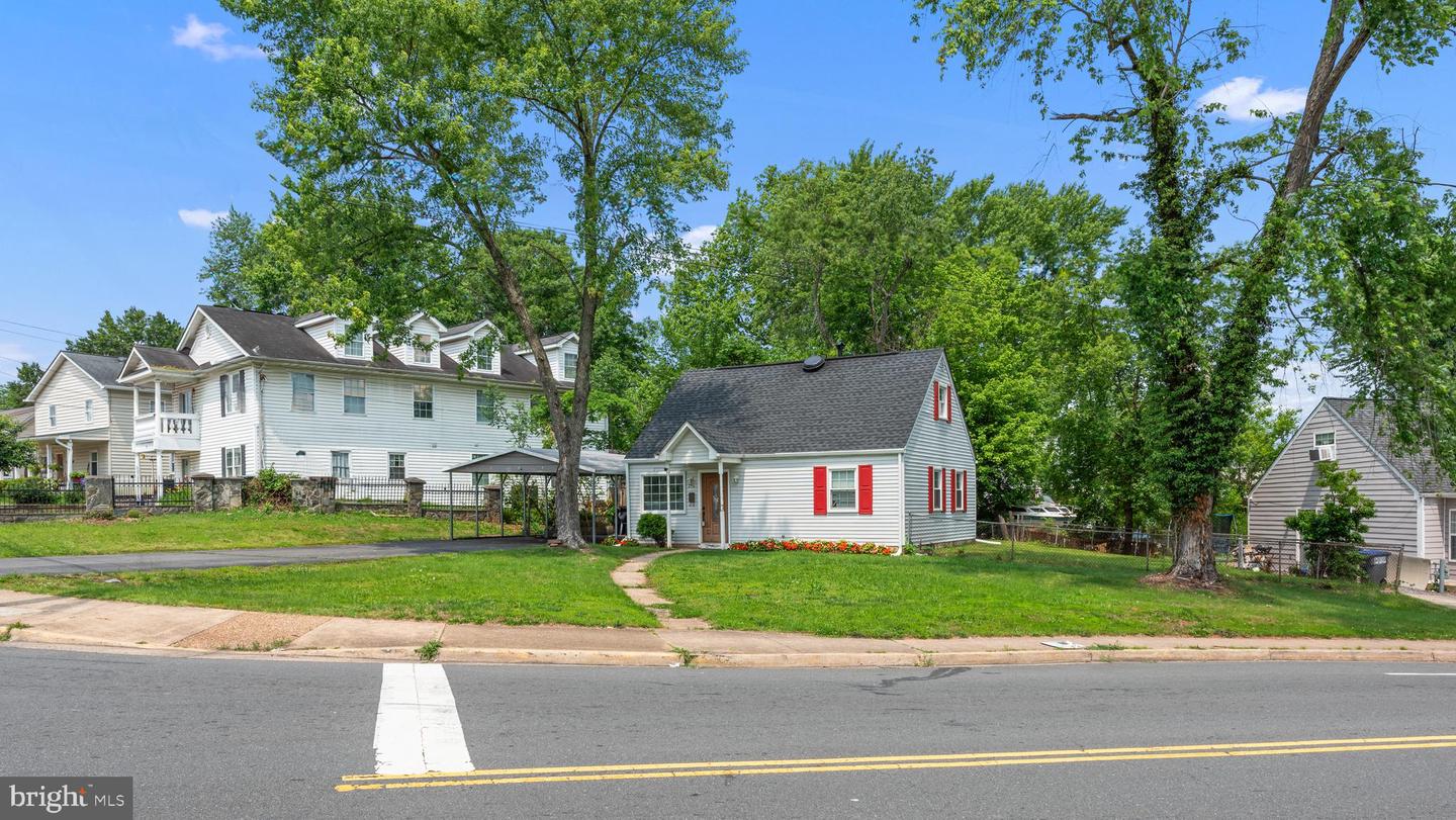 296 MANASSAS DR, MANASSAS PARK, Virginia 20111, 3 Bedrooms Bedrooms, ,1 BathroomBathrooms,Residential,For sale,296 MANASSAS DR,VAMP2003120 MLS # VAMP2003120