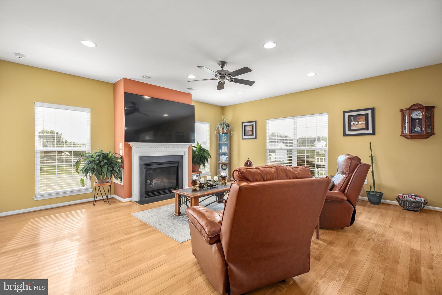 1 FLETCHER DR, FREDERICKSBURG, Virginia 22406, 5 Bedrooms Bedrooms, ,3 BathroomsBathrooms,Residential,For sale,1 FLETCHER DR,VAST2039900 MLS # VAST2039900